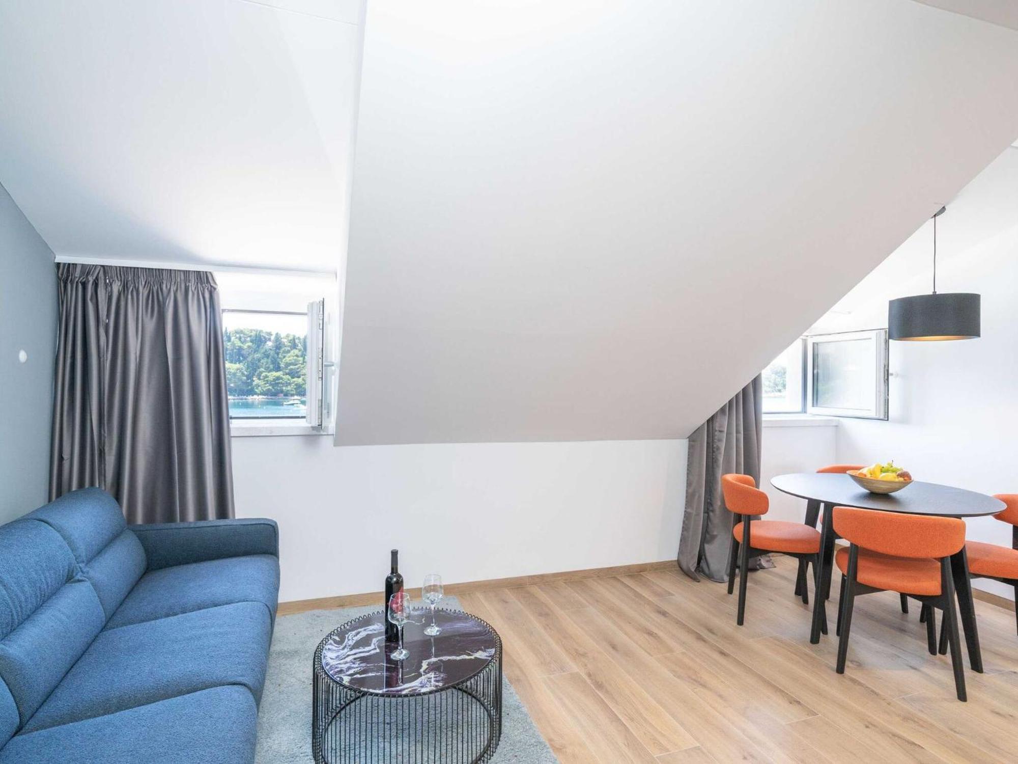 Leilighet Royale - One Bedroom With Sea View